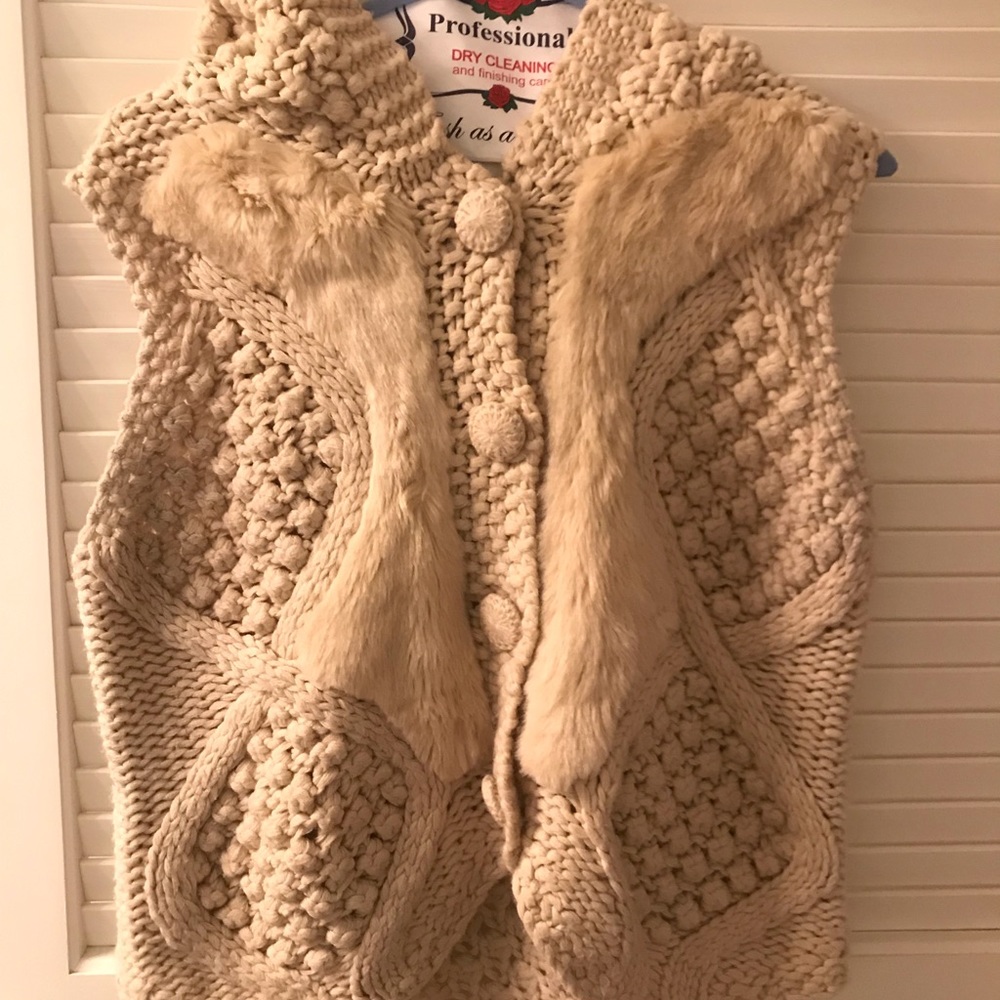 Anthropologie knit vest xs